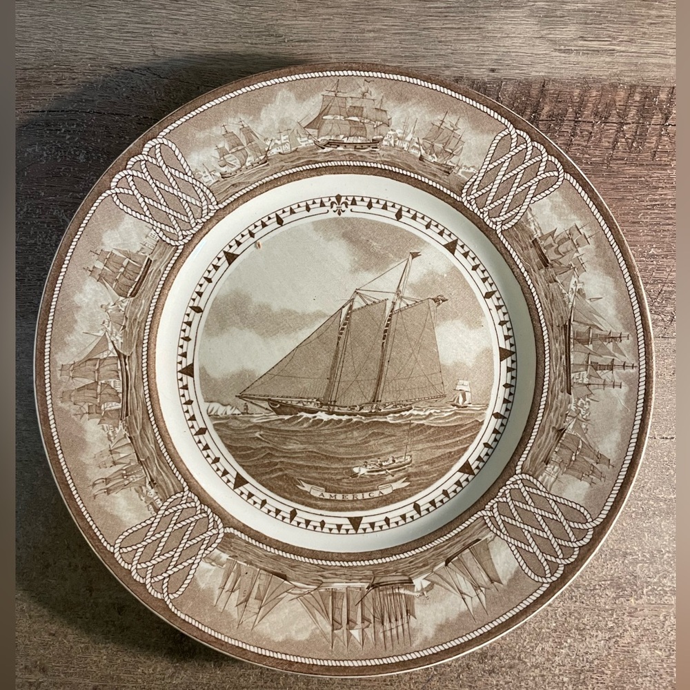 Wedgwood Tall Ship - America